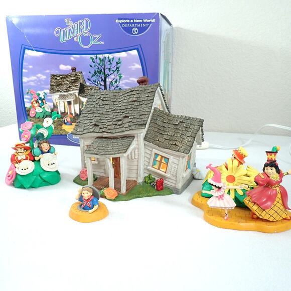 Department 56 Other - Dept 56 Wizard of Oz 4-Piece We're Not in Kansas Anymore Lighted Set 59350 w/Box